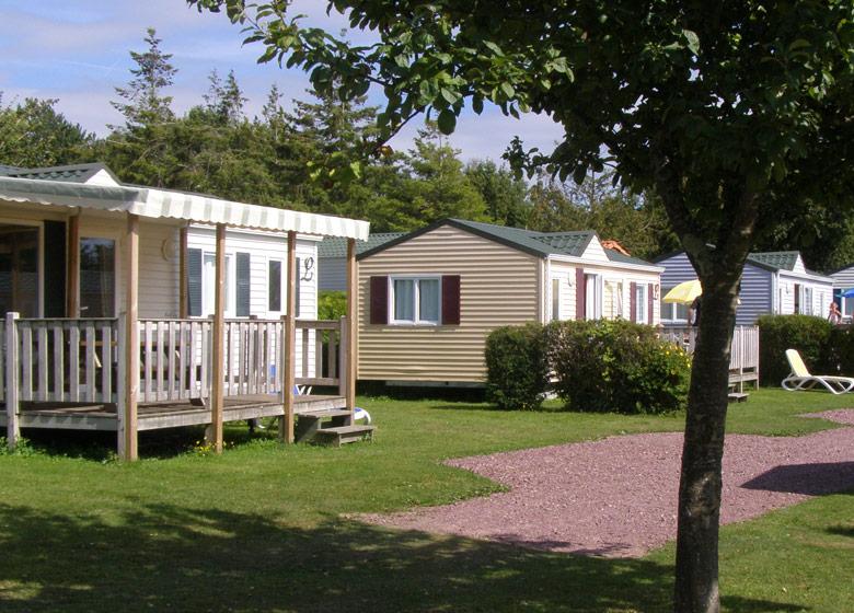  location de mobil-homes et tentes aménagées en normandie | Camping Manche
